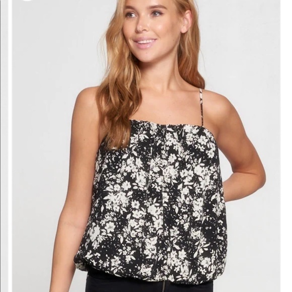 𝅺RENEE.C Women’s Square Neck Blouse With Adjustable Spaghetti Straps! (NWOT) - Picture 8 of 8